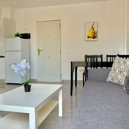 One Bedroom Parque Don Jose With Huge Pool