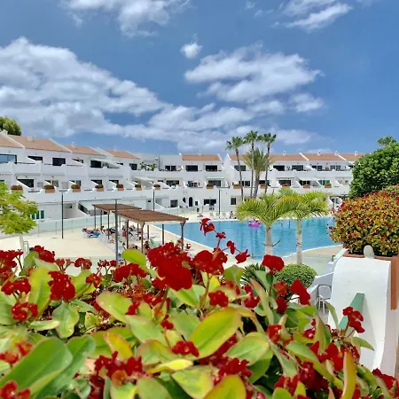 One Bedroom Parque Don Jose With Huge Pool *